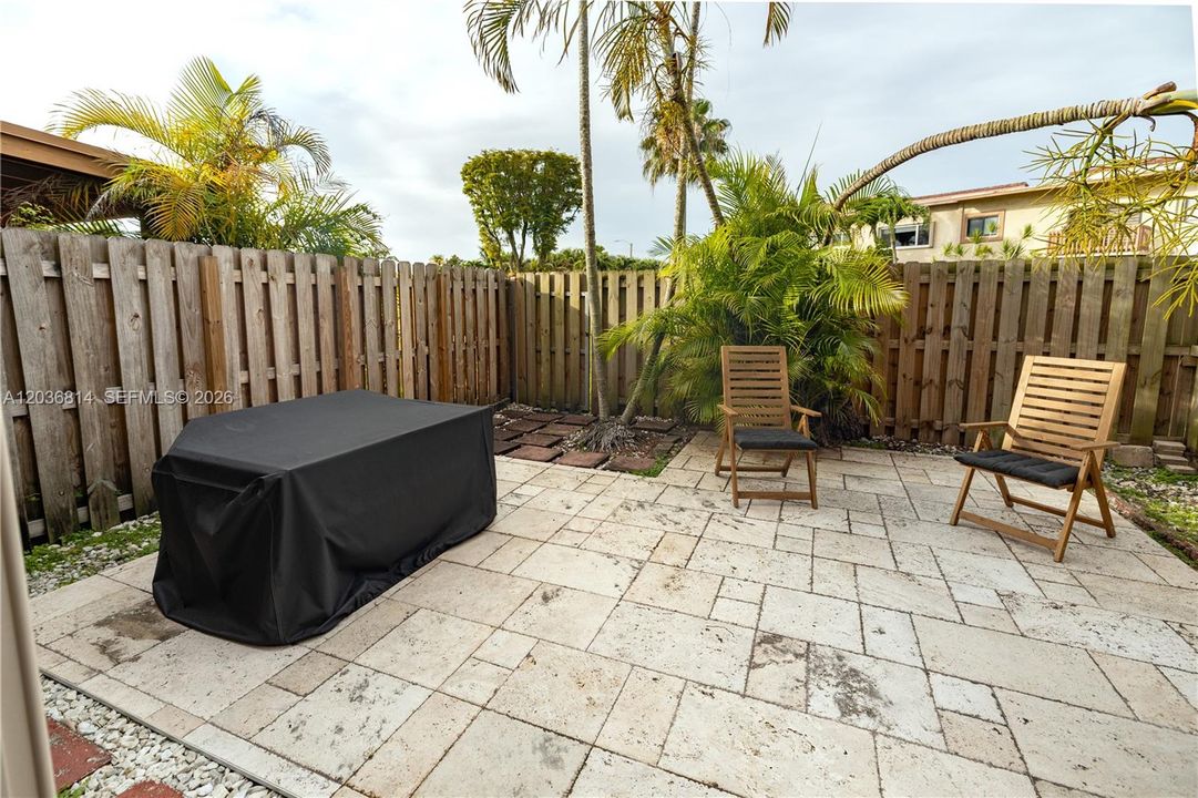 For Rent: $2,850 (3 beds, 2 baths, 1755 Square Feet)