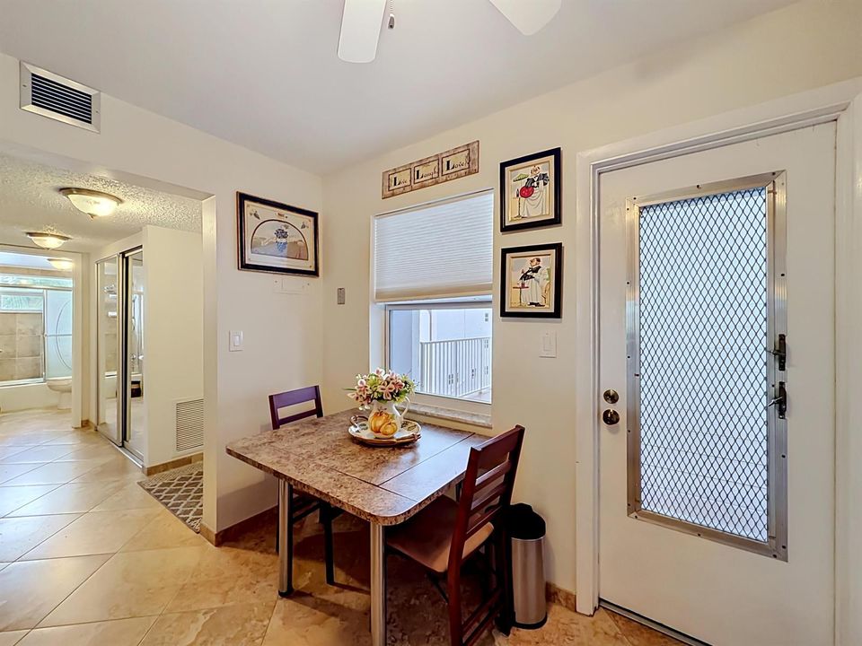 4270 NW 40th Street #401-27