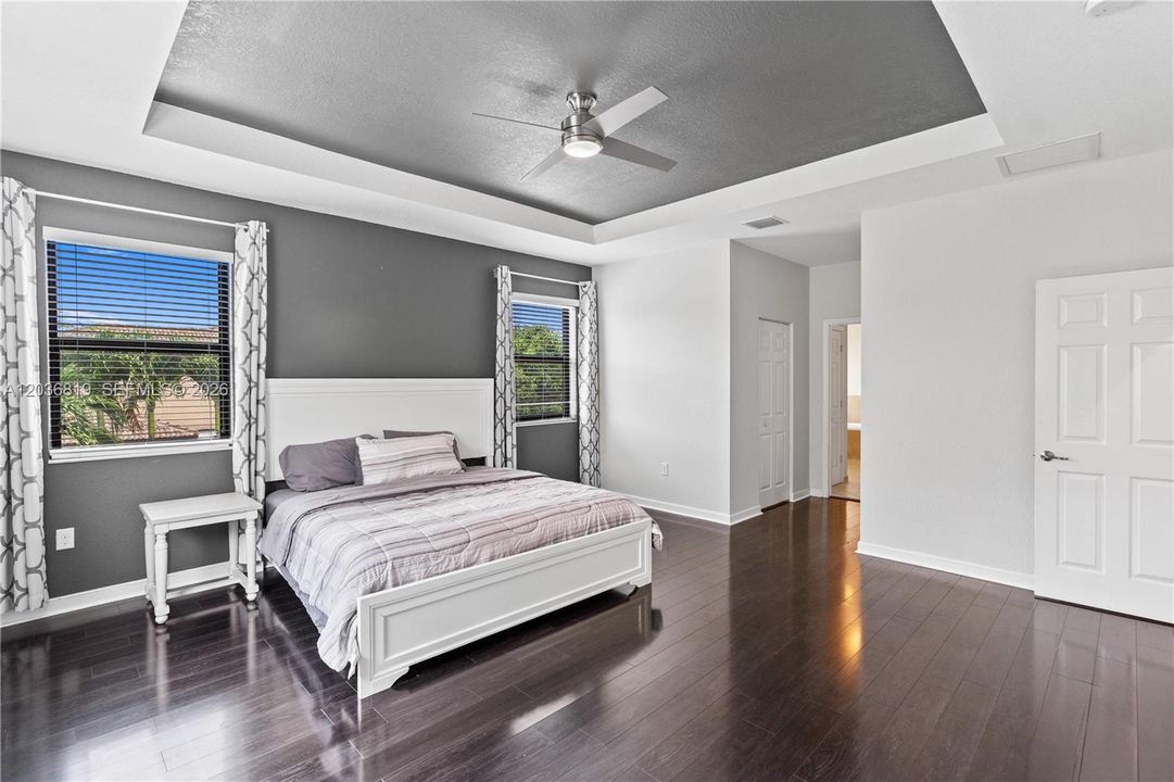 For Sale: $595,000 (4 beds, 2 baths, 2573 Square Feet)