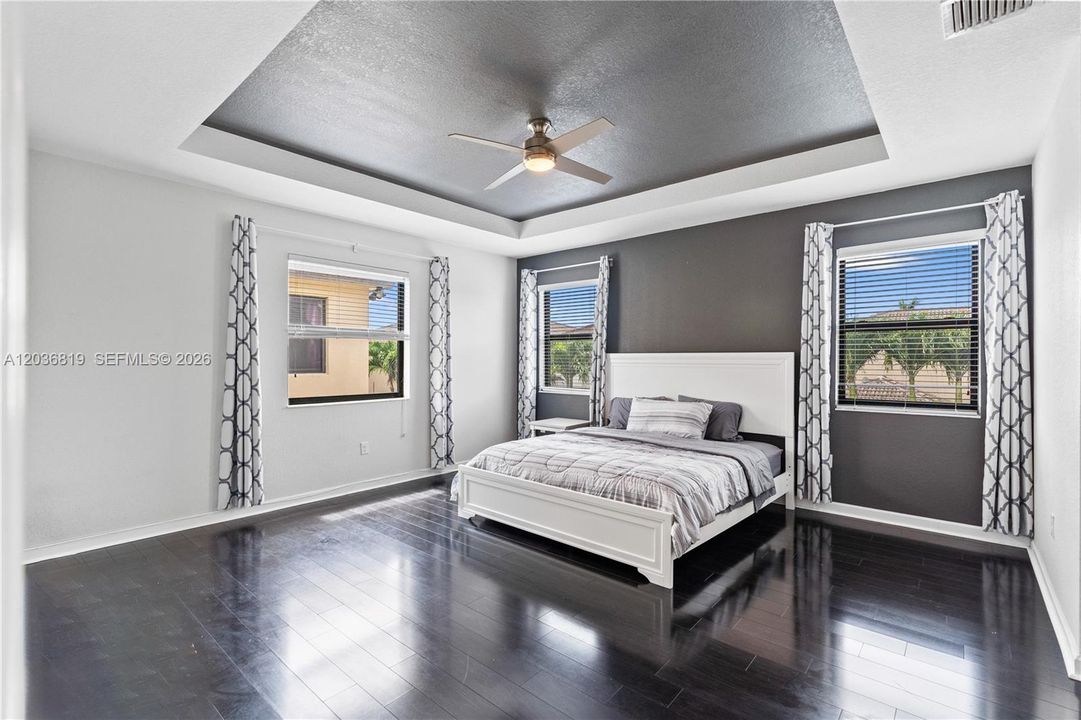 For Sale: $595,000 (4 beds, 2 baths, 2573 Square Feet)