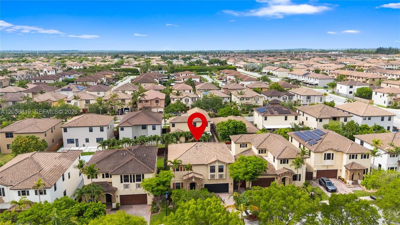 For Sale: $595,000 (4 beds, 2 baths, 2573 Square Feet)