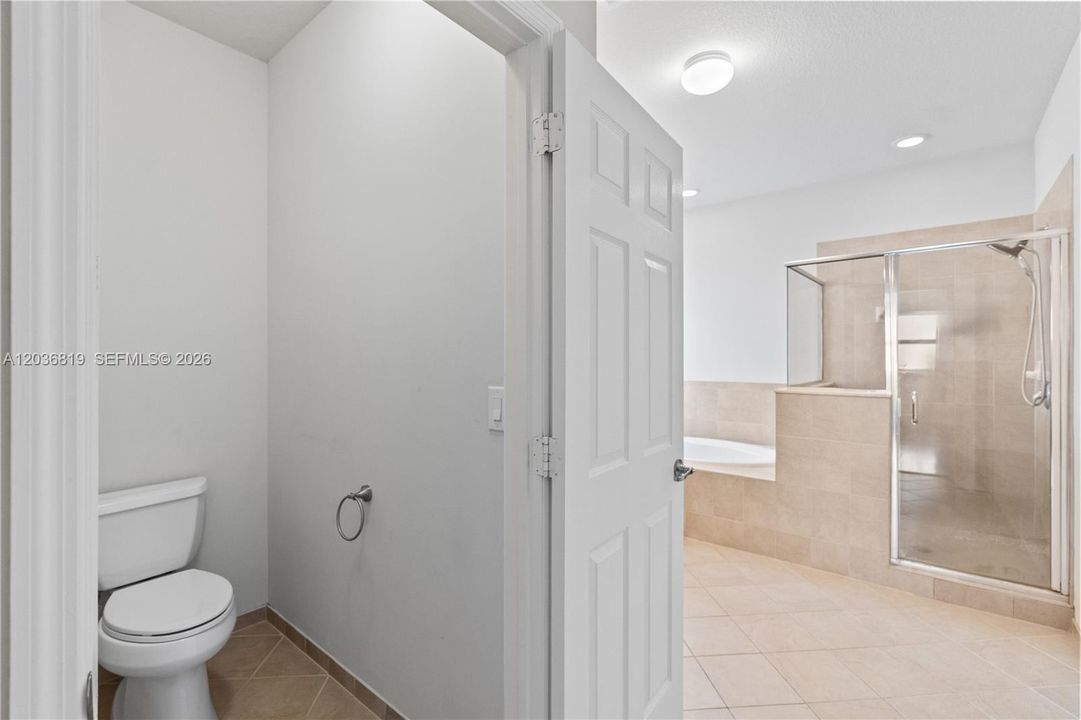 For Sale: $595,000 (4 beds, 2 baths, 2573 Square Feet)