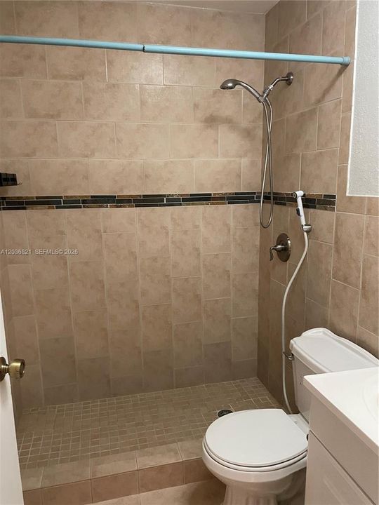 For Rent: $3,000 (3 beds, 2 baths, 1322 Square Feet)