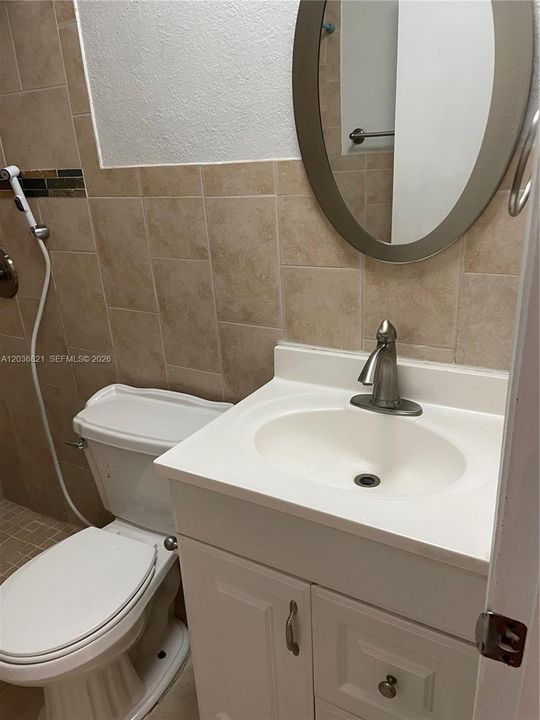 For Rent: $3,000 (3 beds, 2 baths, 1322 Square Feet)
