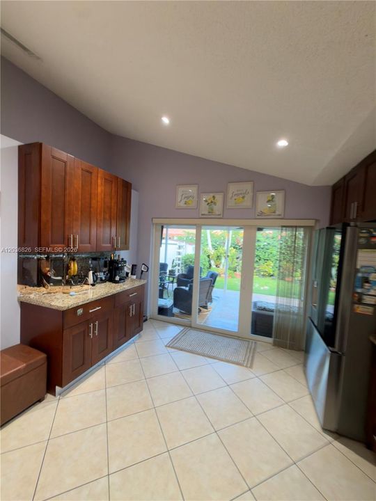 For Sale: $510,000 (3 beds, 2 baths, 1154 Square Feet)
