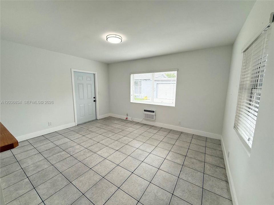 En Renta: $1,600 (1 camas, 1 baños, 0 Pies cuadrados)