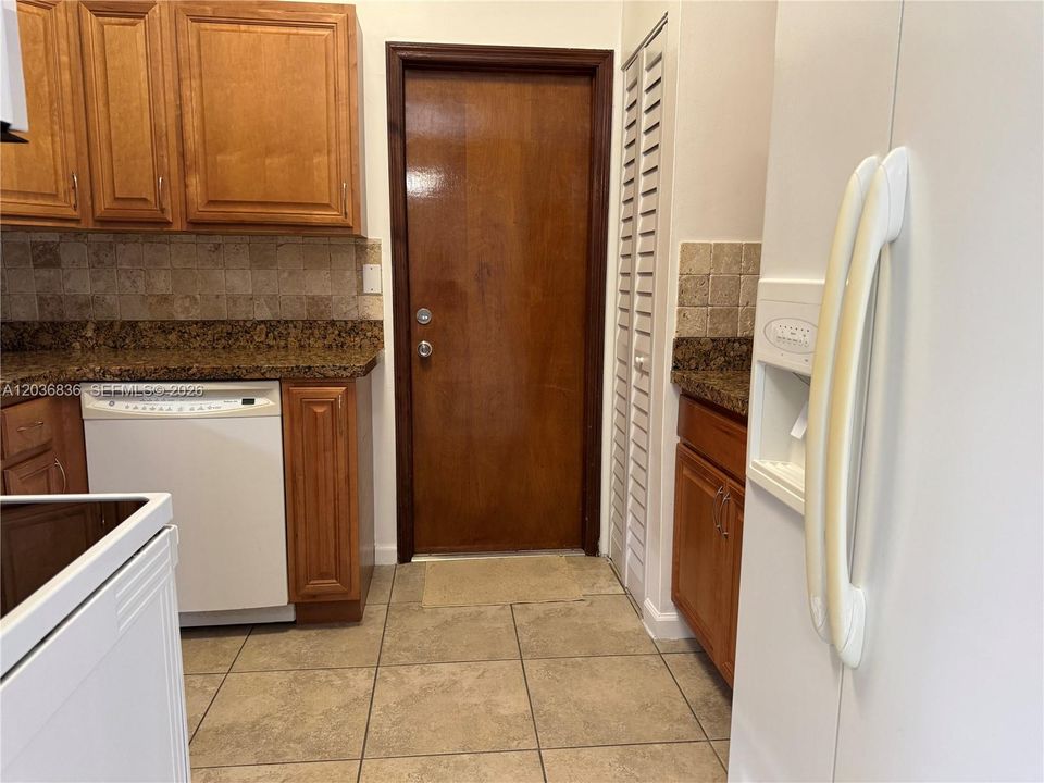 En Renta: $2,800 (3 camas, 2 baños, 1290 Pies cuadrados)