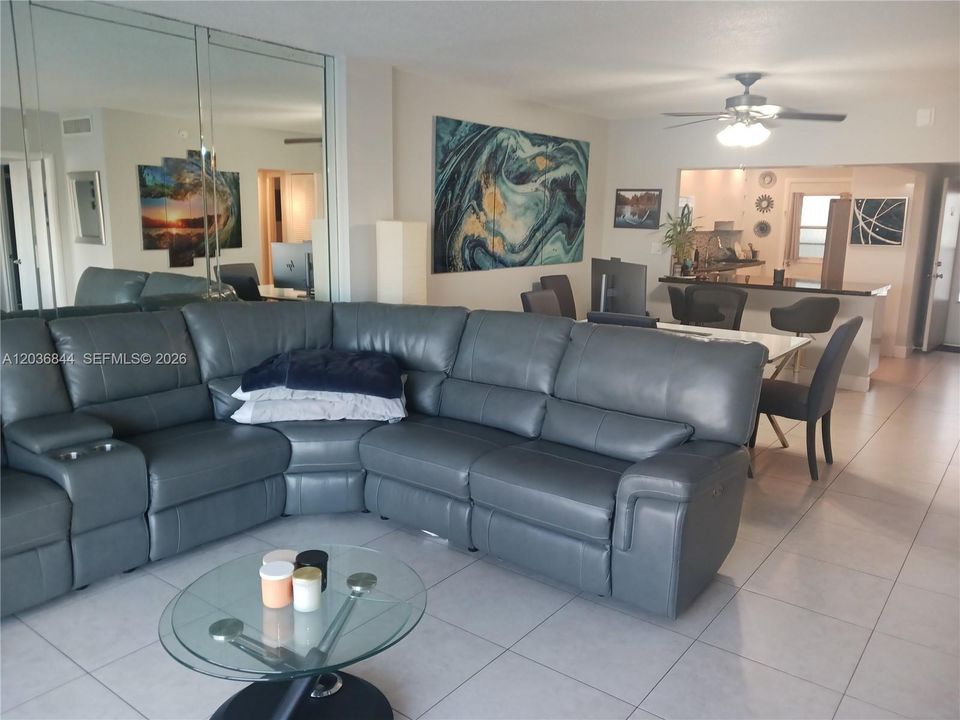 En Renta: $3,000 (2 camas, 2 baños, 1030 Pies cuadrados)