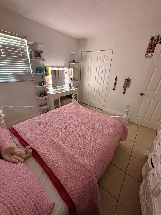 For Rent: $2,800 (3 beds, 2 baths, 1258 Square Feet)