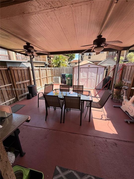 For Rent: $2,800 (3 beds, 2 baths, 1258 Square Feet)