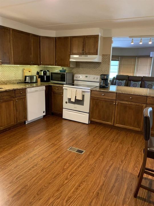 Kitchen 3
