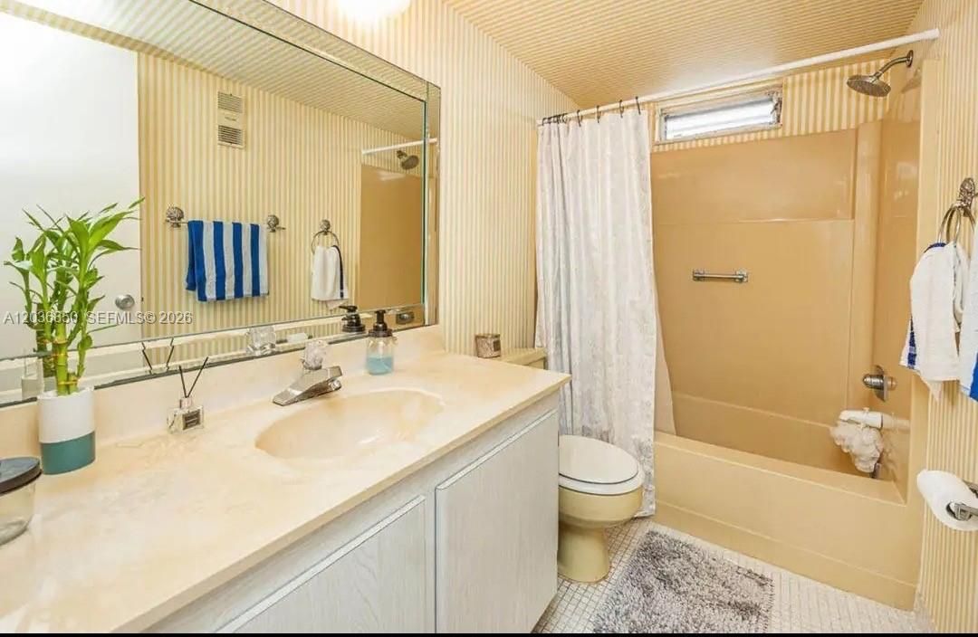 En Renta: $1,699 (2 camas, 2 baños, 960 Pies cuadrados)