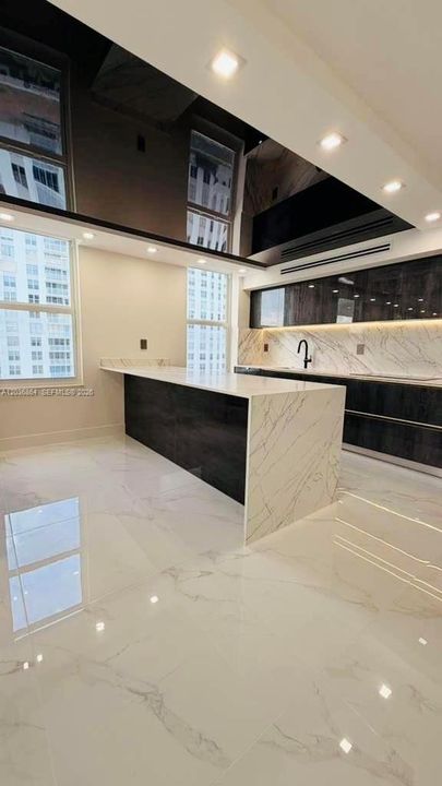 En Renta: $4,850 (2 camas, 2 baños, 1552 Pies cuadrados)