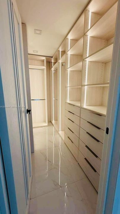 En Renta: $4,850 (2 camas, 2 baños, 1552 Pies cuadrados)