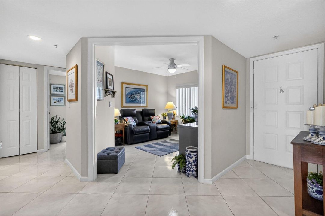 Den/3rd bedroom
