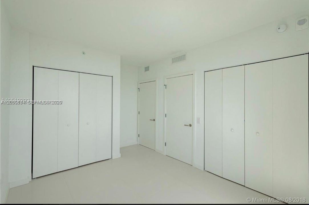 En Renta: $4,250 (2 camas, 2 baños, 944 Pies cuadrados)