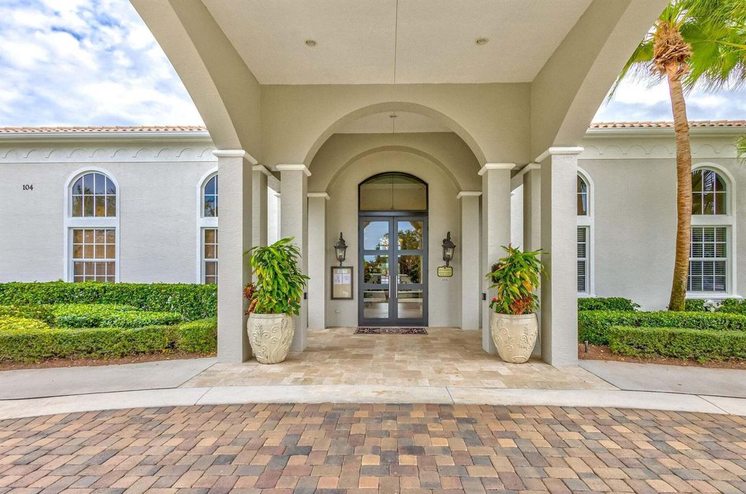 Mirabella Clubhouse Entrance 2