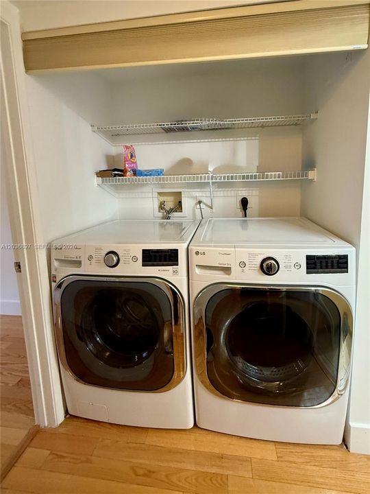 En Renta: $2,950 (2 camas, 2 baños, 1121 Pies cuadrados)