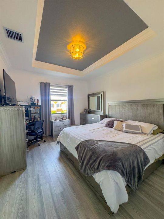 For Sale: $529,000 (3 beds, 2 baths, 1610 Square Feet)