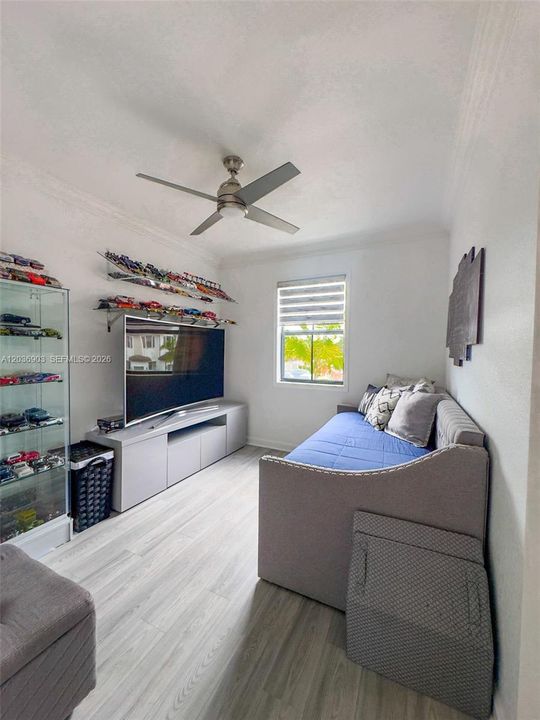 For Sale: $529,000 (3 beds, 2 baths, 1610 Square Feet)