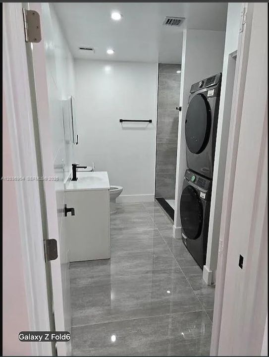 En Renta: $4,950 (4 camas, 3 baños, 0 Pies cuadrados)