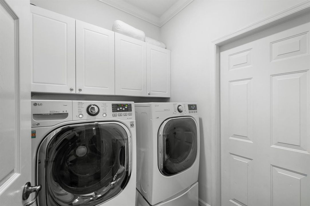 Laundry_Clairmont (2)