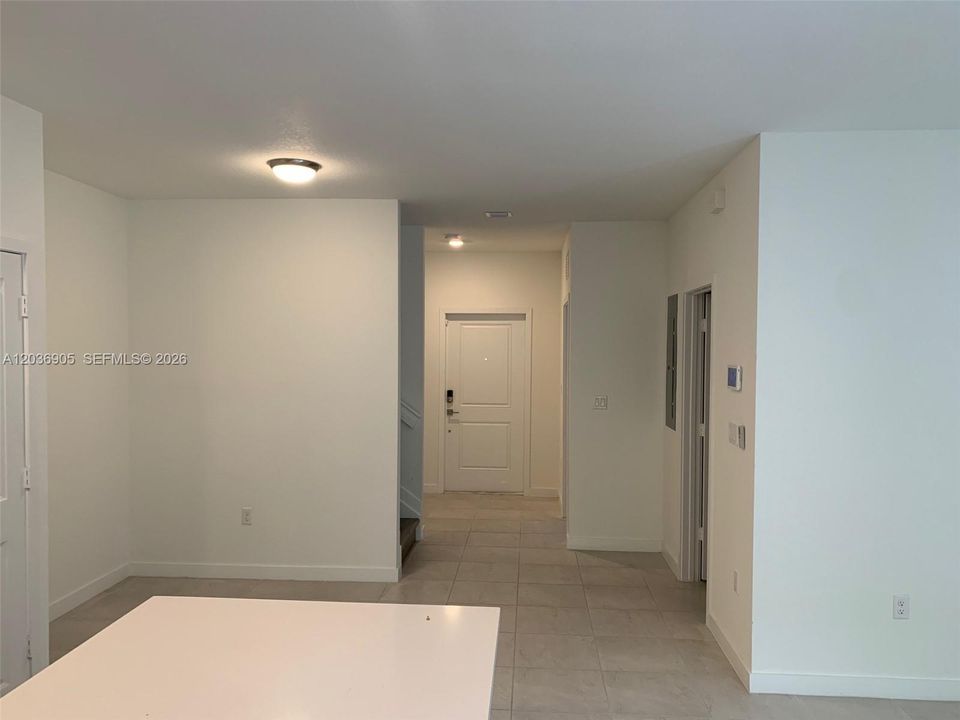 For Rent: $2,750 (4 beds, 3 baths, 1374 Square Feet)