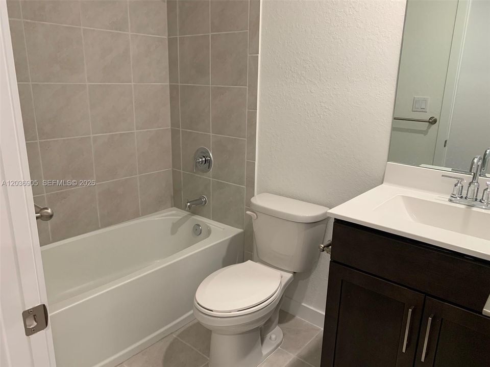 For Rent: $2,750 (4 beds, 3 baths, 1374 Square Feet)