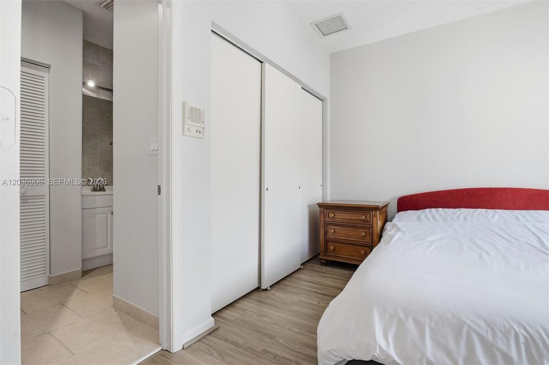 For Rent: $7,500 (3 beds, 3 baths, 2380 Square Feet)