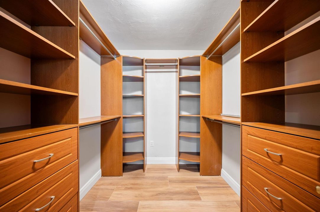 19-web-or-mls-1035-sw-100th-ct