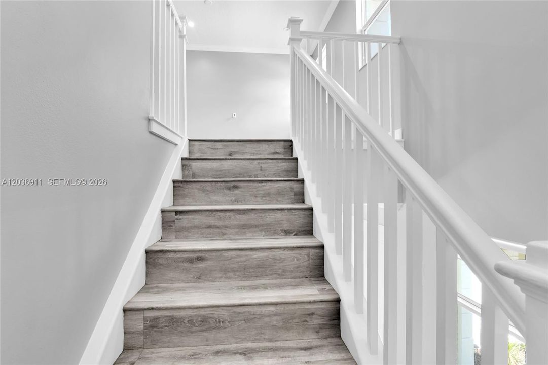 For Rent: $8,100 (4 beds, 3 baths, 2305 Square Feet)