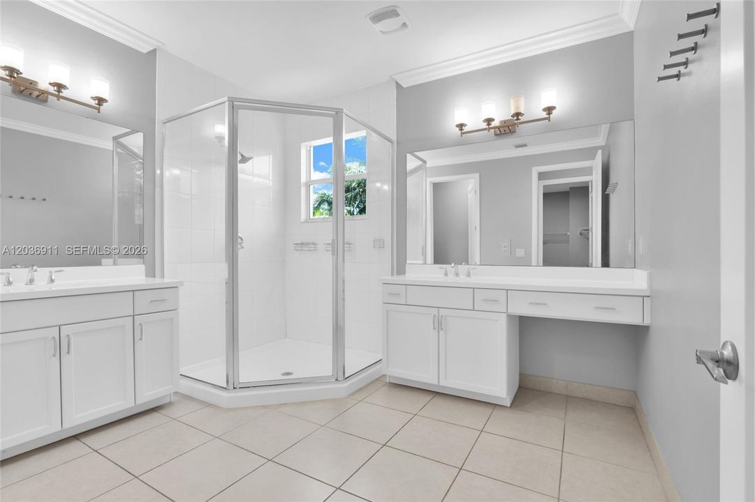 For Rent: $8,100 (4 beds, 3 baths, 2305 Square Feet)