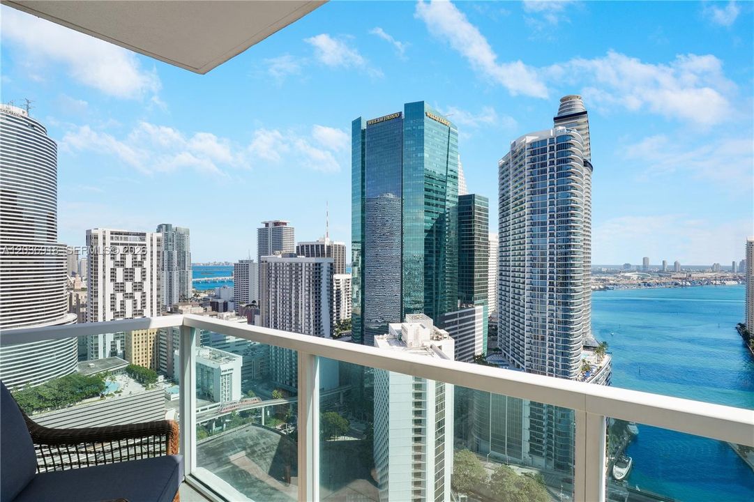For Rent: $5,900 (3 beds, 2 baths, 1419 Square Feet)