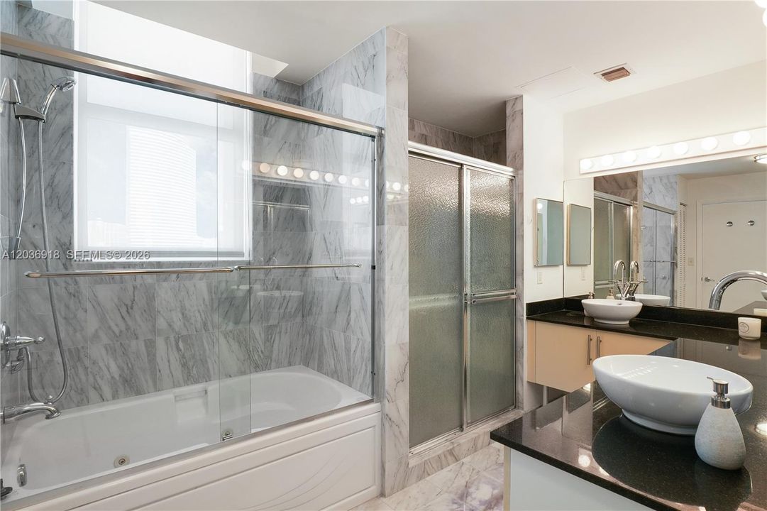 For Rent: $5,900 (3 beds, 2 baths, 1419 Square Feet)