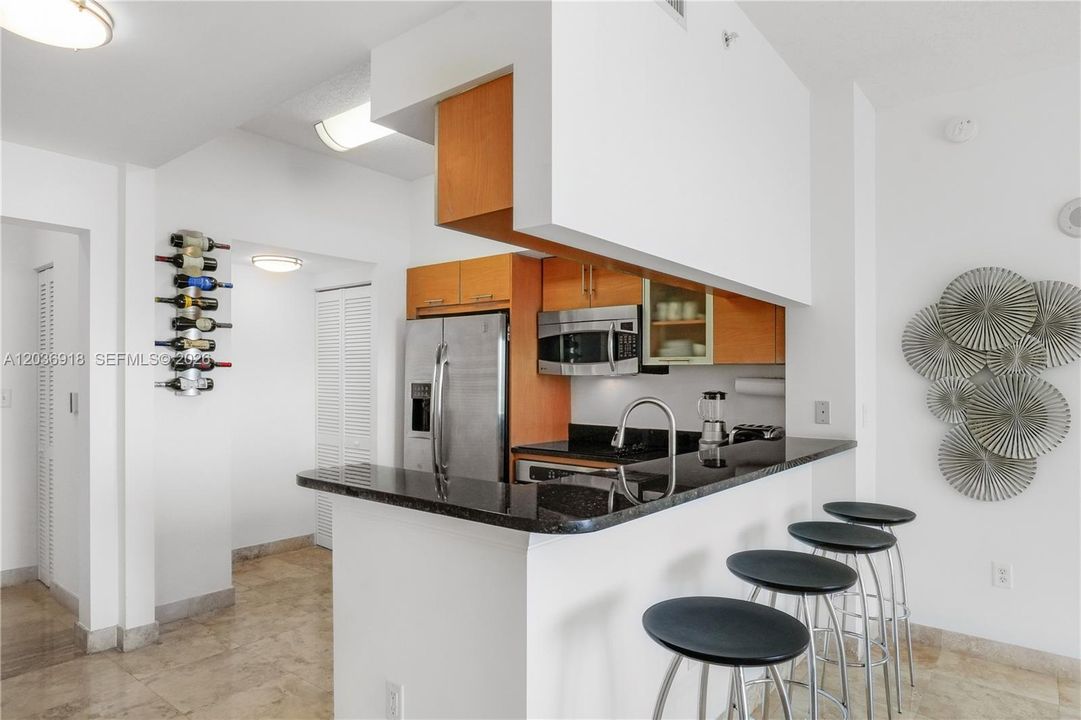 For Rent: $5,900 (3 beds, 2 baths, 1419 Square Feet)