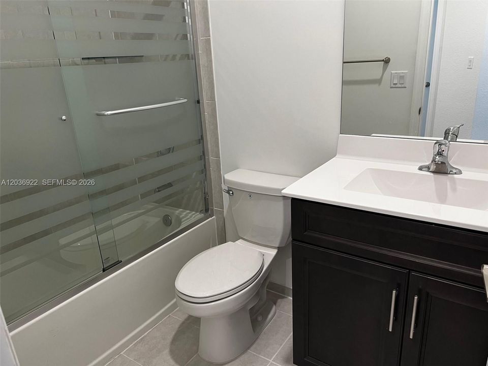 For Rent: $2,800 (3 beds, 2 baths, 1827 Square Feet)