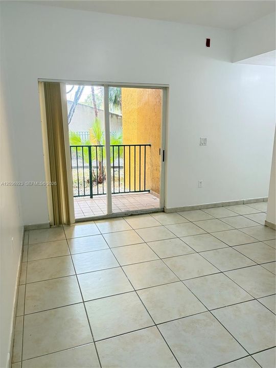 For Rent: $2,650 (3 beds, 2 baths, 1109 Square Feet)