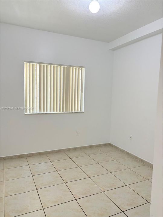 For Rent: $2,650 (3 beds, 2 baths, 1109 Square Feet)