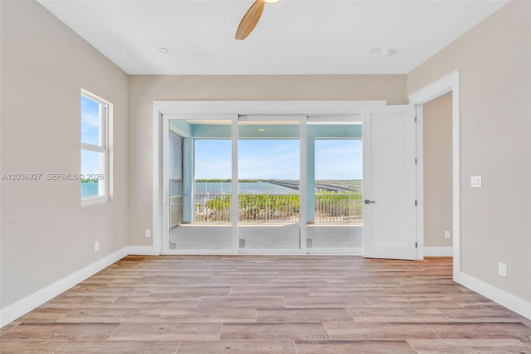 For Sale: $2,300,000 (4 beds, 3 baths, 2400 Square Feet)