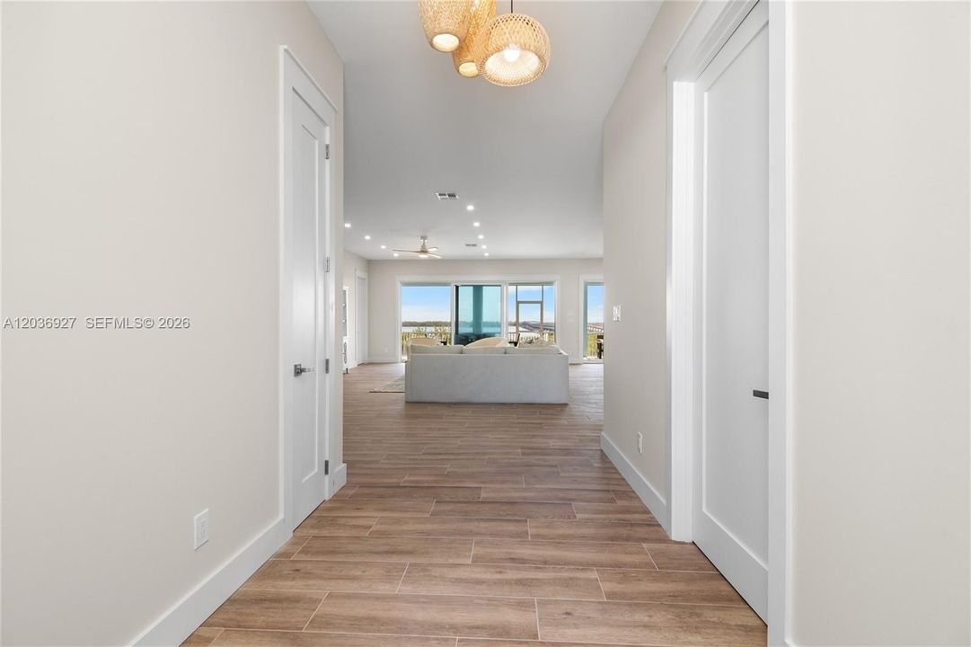 For Sale: $2,300,000 (4 beds, 3 baths, 2400 Square Feet)