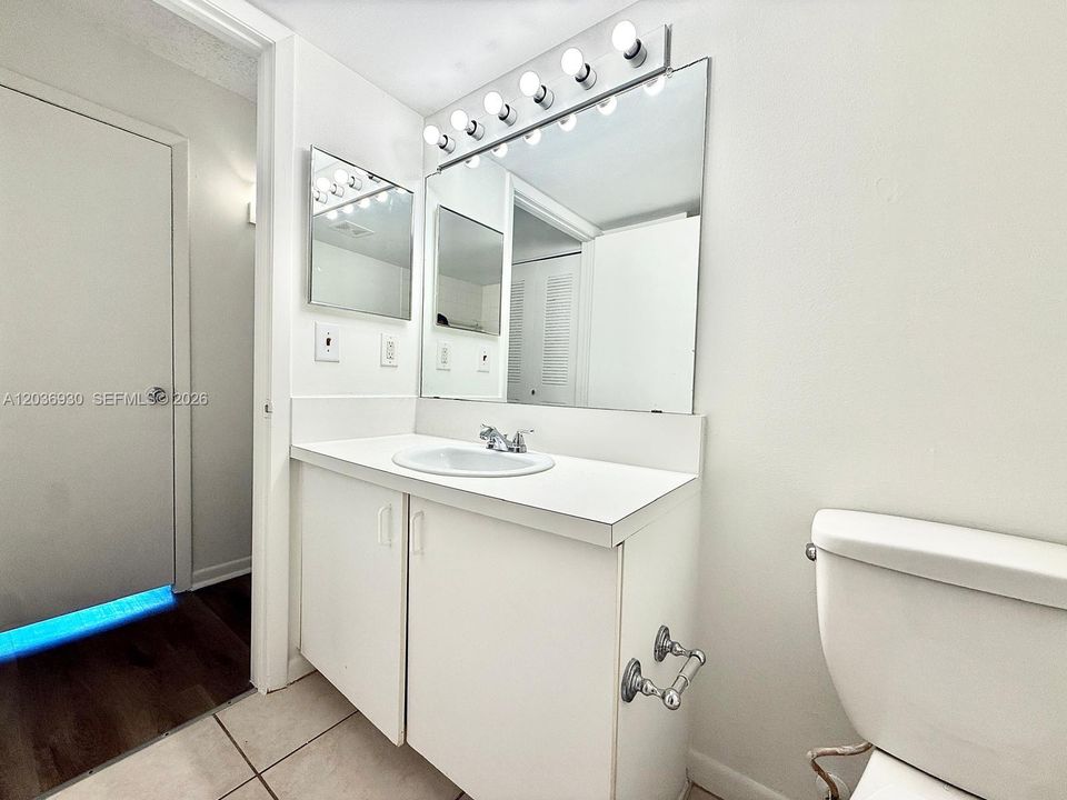 В аренду: $1,800 (1 спален, 1 ванн, 676 Квадратных фут)