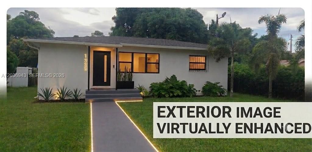 For Sale: $418,000 (2 beds, 1 baths, 768 Square Feet)