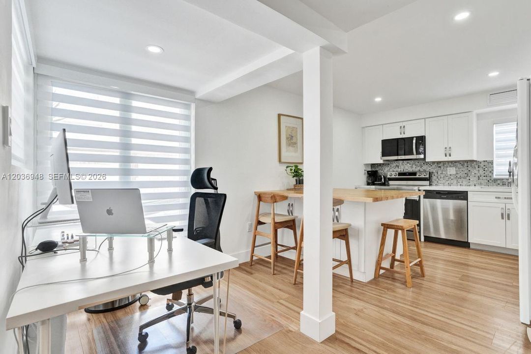 Dinette or Work Space