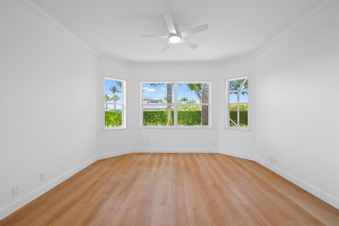 8245 bedroom