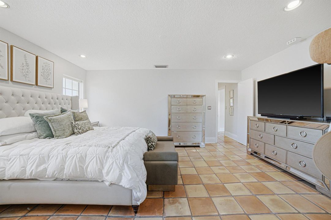 Bedroom1-C