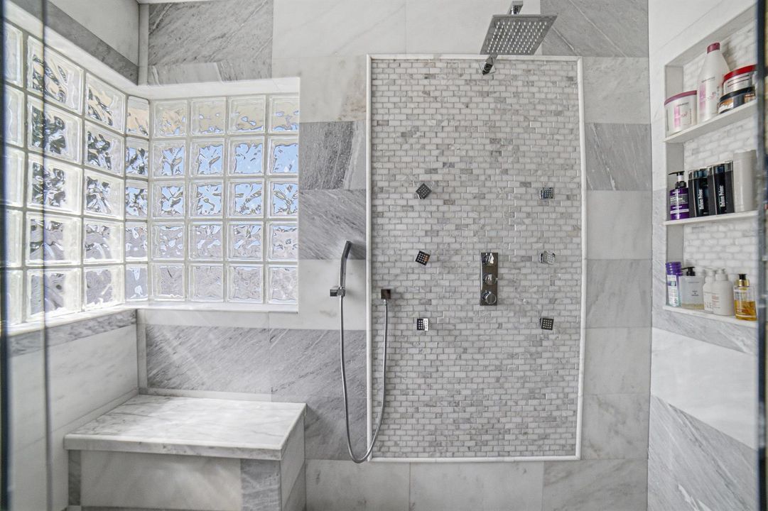 Bedroom1-Bathroom-C