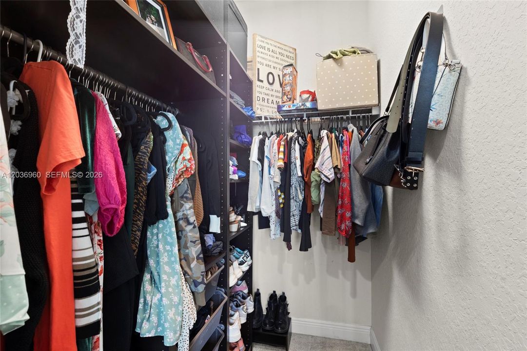 En Renta: $3,500 (3 camas, 3 baños, 2006 Pies cuadrados)