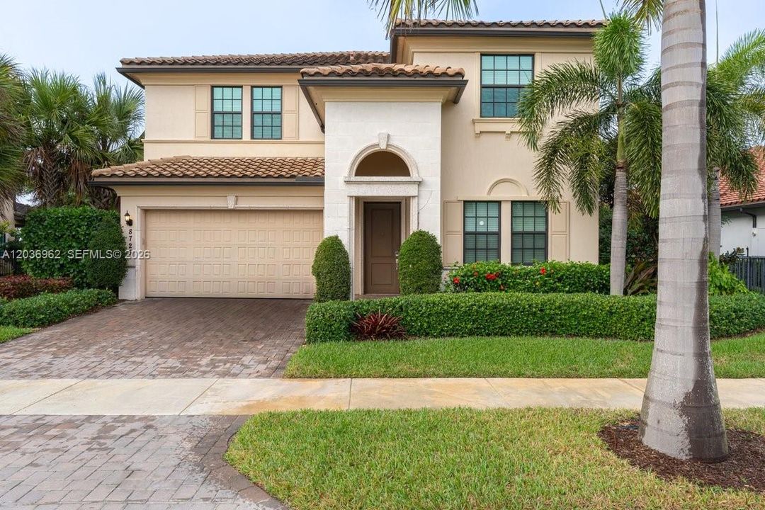 For Sale: $1,440,000 (4 beds, 5 baths, 3690 Square Feet)