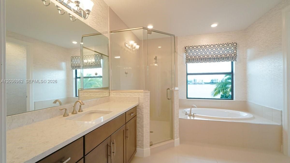 For Sale: $1,440,000 (4 beds, 5 baths, 3690 Square Feet)
