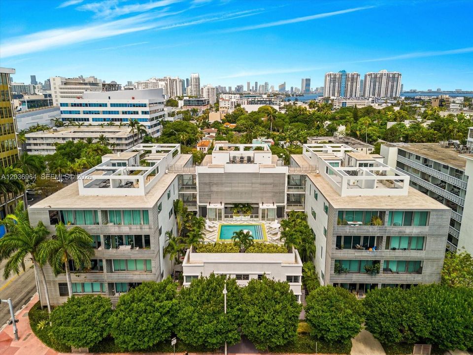 For Rent: $5,000 (2 beds, 2 baths, 1014 Square Feet)